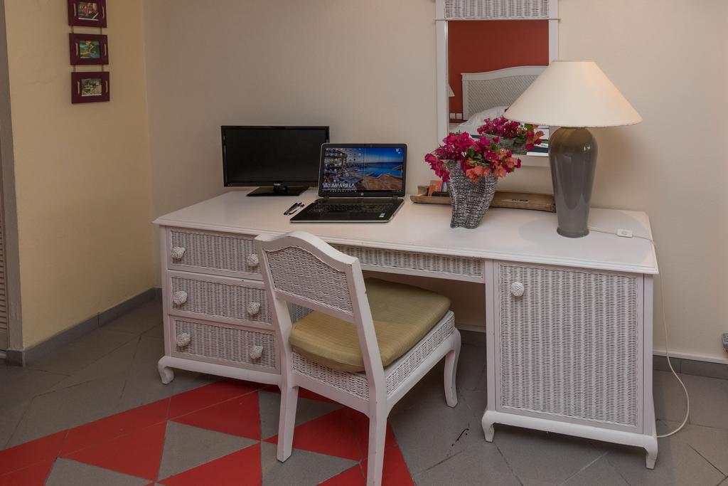 Residence La Vieille Tour لو جوسيير المظهر الخارجي الصورة